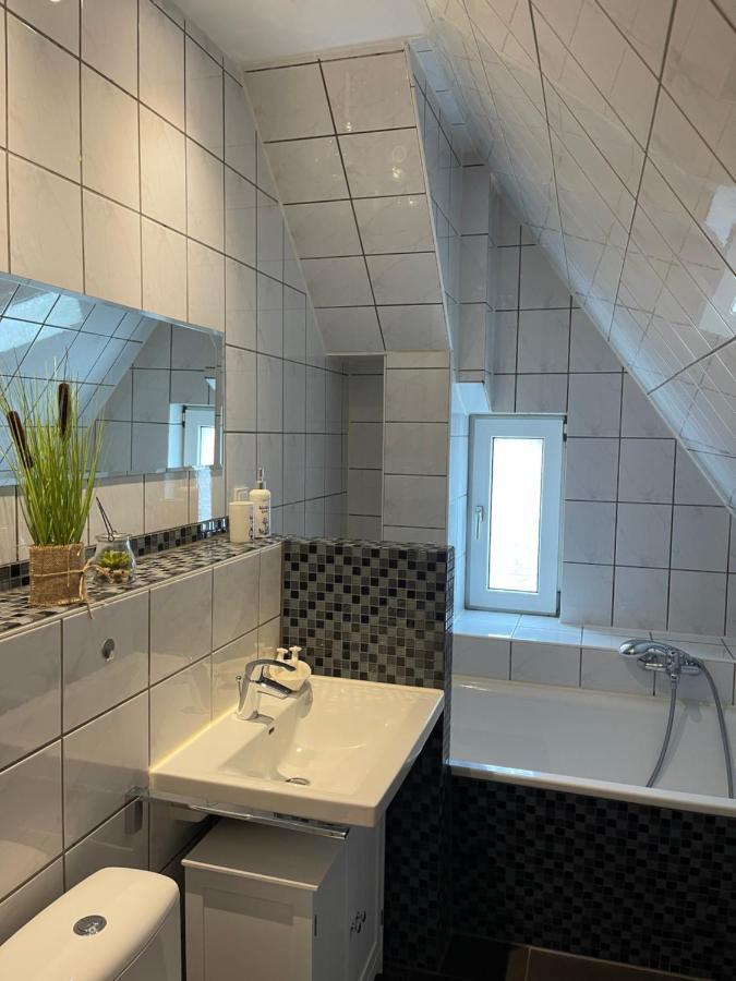 Luxury Apartment Amina Siedlung Schonwalde Exteriör bild